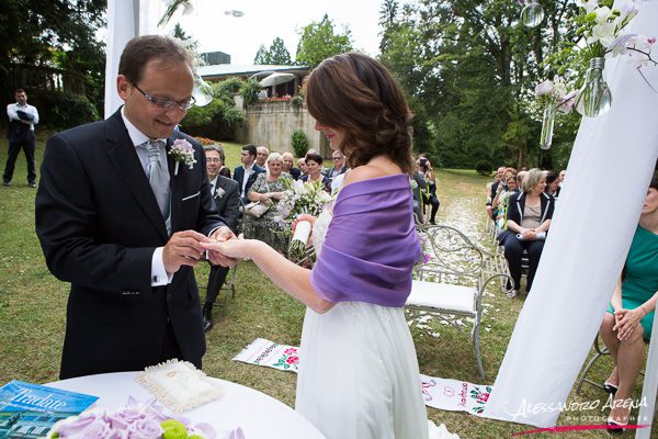 foto matrimonio rito civile - scambio degli anelli