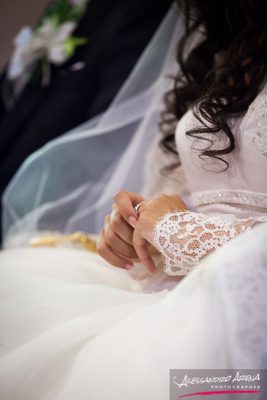 fotografo matrimonio Verona - Mani della sposa