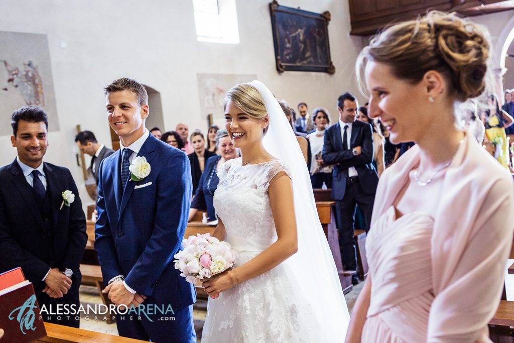 Sposi durante la promessa - Matrimonio Bellinzona Chiesa Santa Maria Assunta Giubiasco