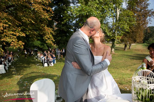rito civile a Varese - Bacio degli sposi
