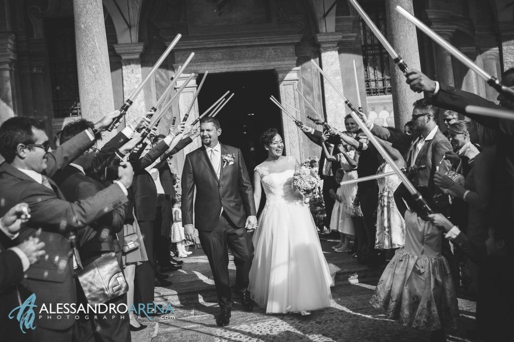 Matrimonio al Santuario della Madonna del Sasso Locarno - Sposi all'uscita