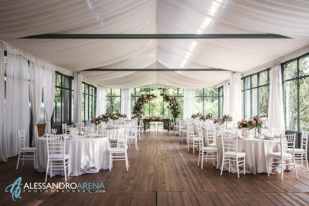 Allestimento sala matrimonio al Mulino dell'olio Pirola Catering Varese