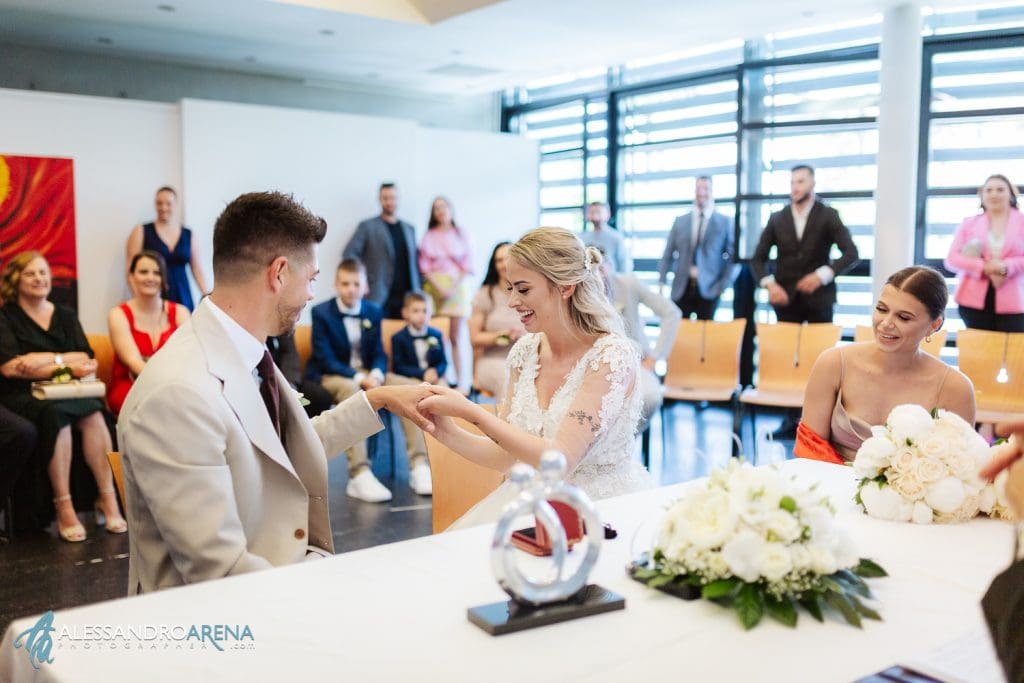 Matrimonio rito civile in Ticino , scambio degli anelli